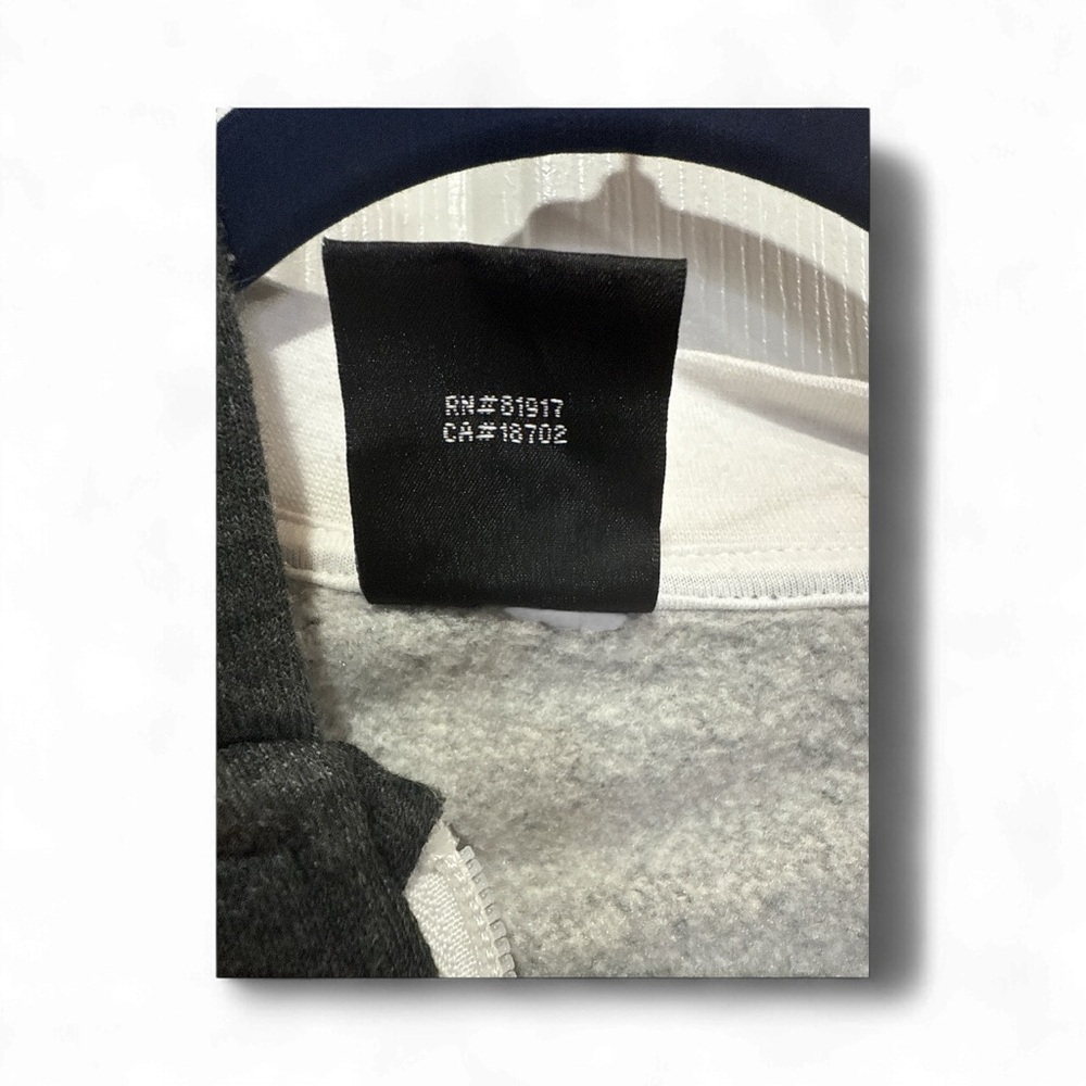 6/20 Jordan Kids Full-Zip Hoodie (Youth M 10–12, 140–152 cm) - Picture 4 of 5